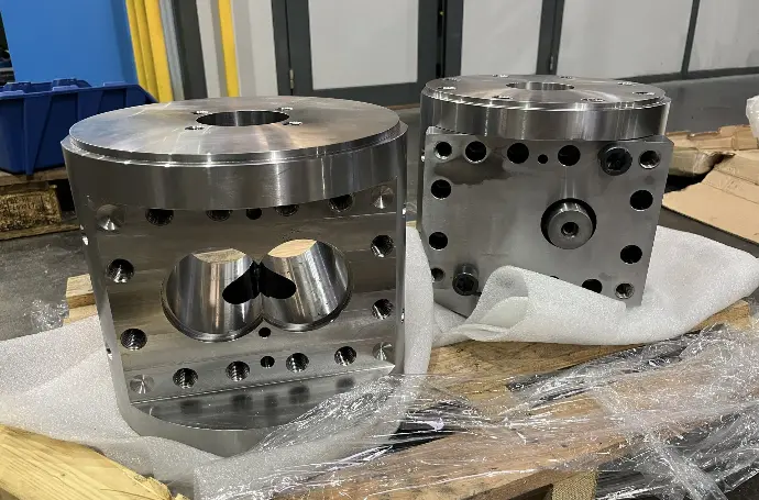 ALP-X melt pump, standard and custom