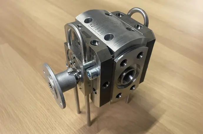 ALP-X melt pump, polymers and additives